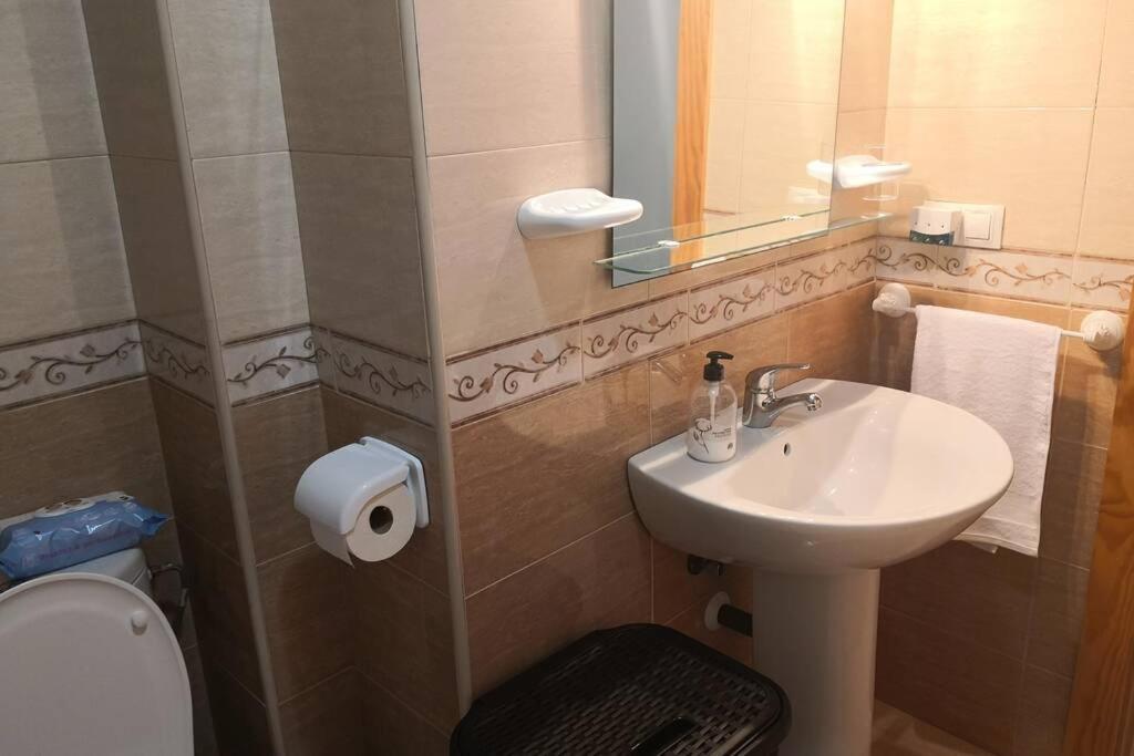 Centro Roquetas 5 Minutos De La Playa En Coche Garaje Solo Si Esta Disponible Lejlighed Roquetas de Mar Eksteriør billede